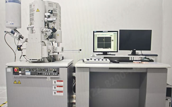 HITACHI S-4700��������@΢�R