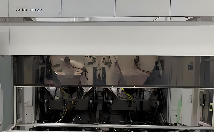 Varian 180XP�x��ע��C(j��)