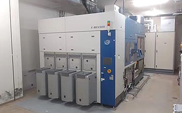 EBARA F-REX300 CMP���W�Cе��ĥ